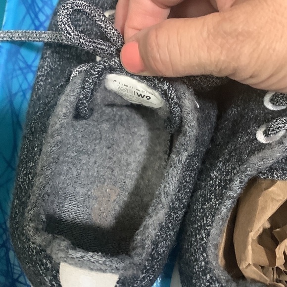 Allbirds grey wool runners size 9 - Picture 7 of 7